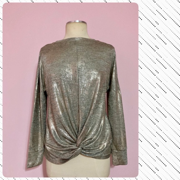 👛👠FOURTEEN PLACE METALLIC BLOUSE NWT Sz S/ M👛👠 - Picture 13 of 16